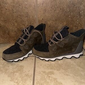 Women’s Sorel Sneaker